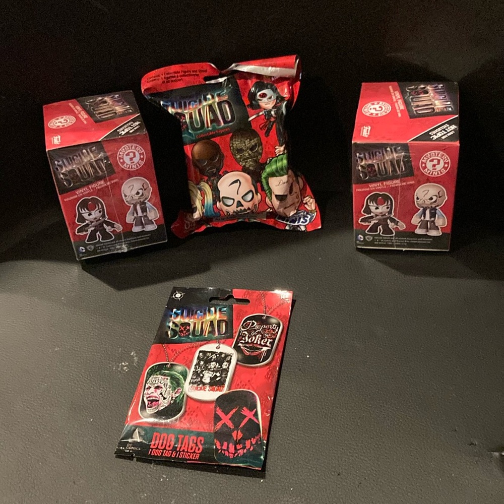 Suicide Squad Dog Tags - Red and Black